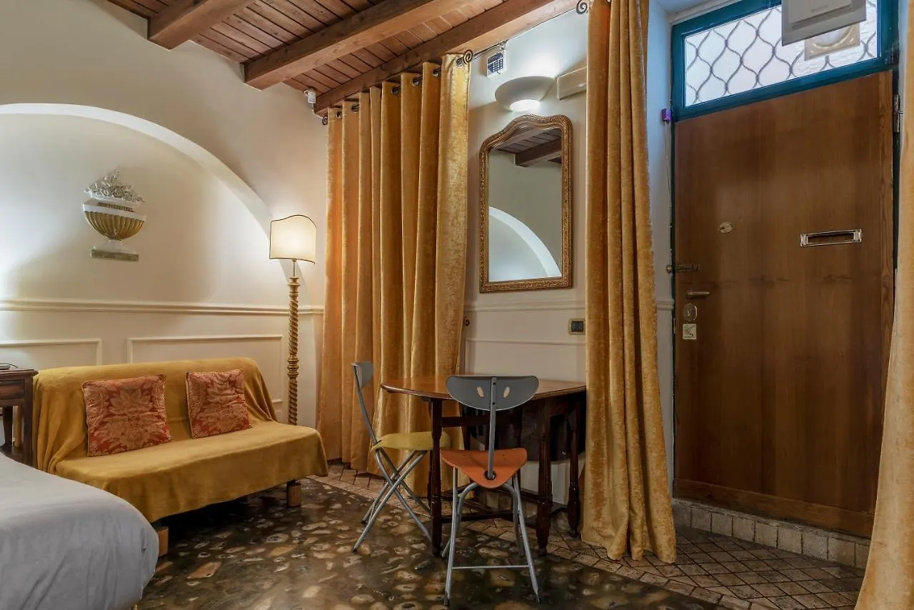 Apartment Piazza Navona Cozy And Central Studio Rome Italy
