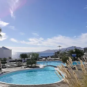 Tabaybas C7, Central One Bed Apartment Puerto del Carmen (Lanzarote)